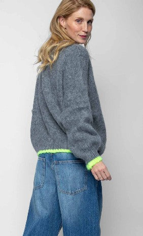 Emily van den Bergh Da Strickpullover