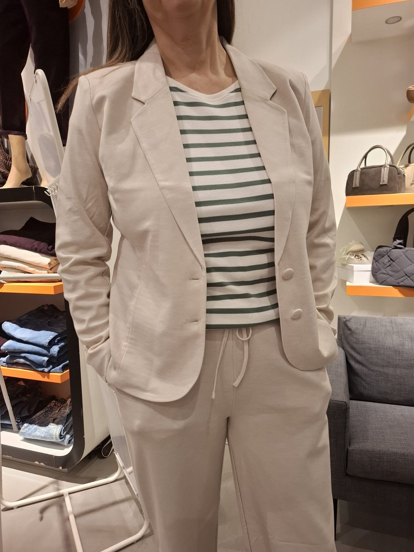 Freequent Da Blazer